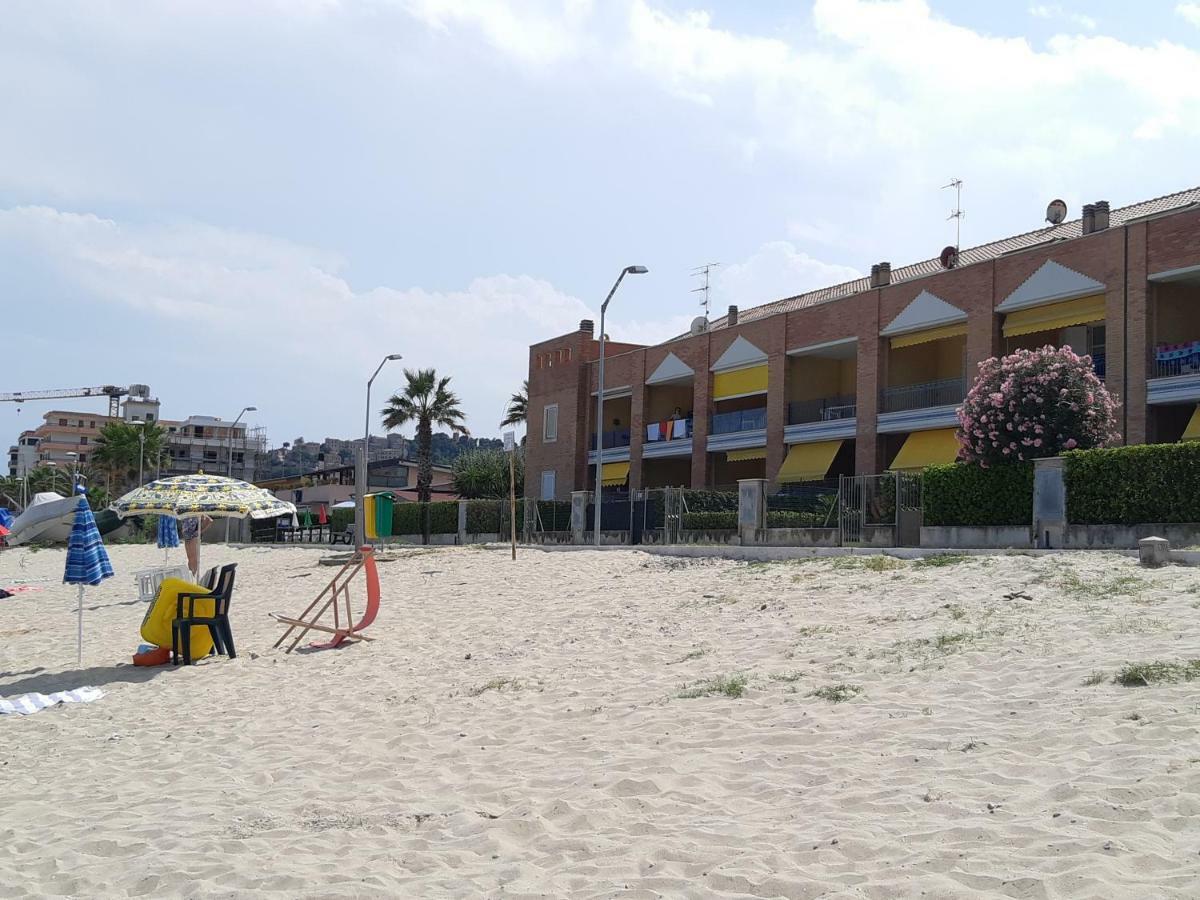Appartamento Emilia Cupra Marittima Exterior foto